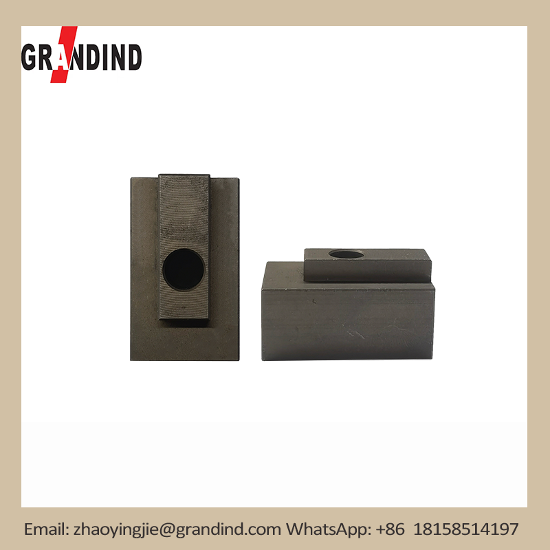 Mandíbula de mecanizado CNC de precisión